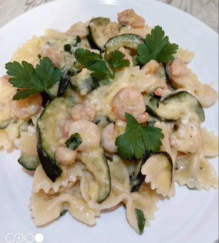 Pasta Cremosa Zucchine Gamberi e Philadelphia
