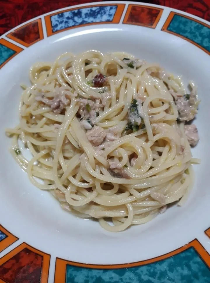 Spaghetti al tonno e limone
