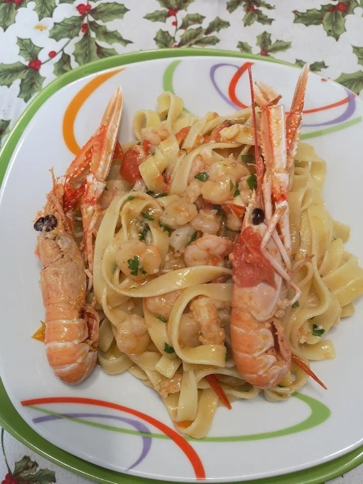 Tagliatelle scampi e gamberetti